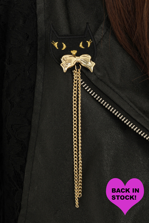 Kitty cat pin
